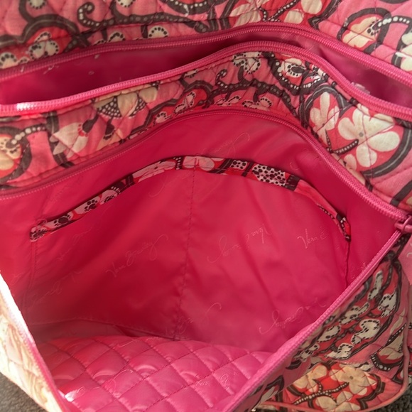 Pink Paisley Vera Bradley Crossbody Bag - Picture 3 of 7